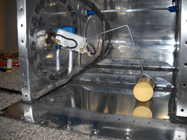 Adding an Auxiliary Fuel Tank to an RV-8
